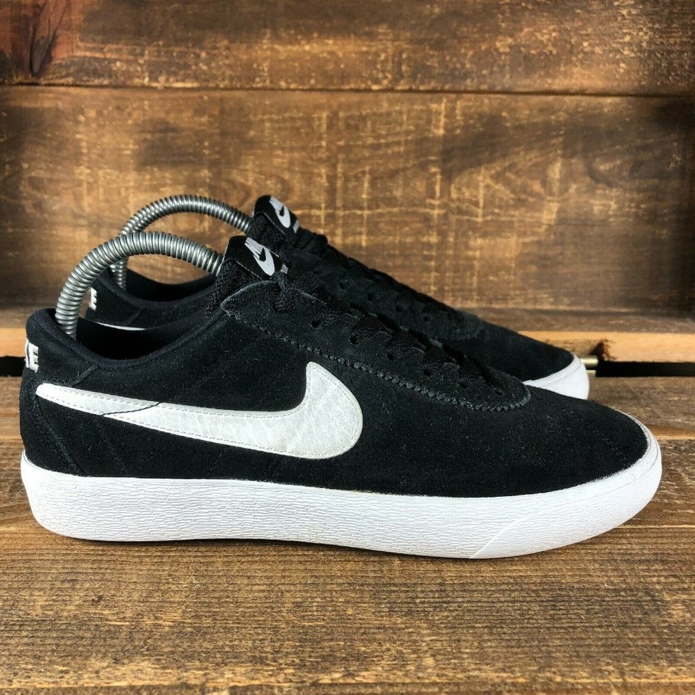Nike Womens SB Bruin Suede Sneakers Shoes Size 7.5